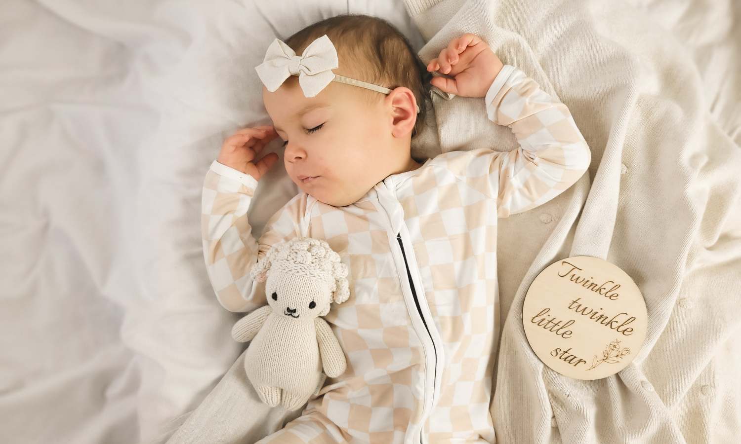 Zipster Blog-5 Tips to Help Your Baby Sleep Better