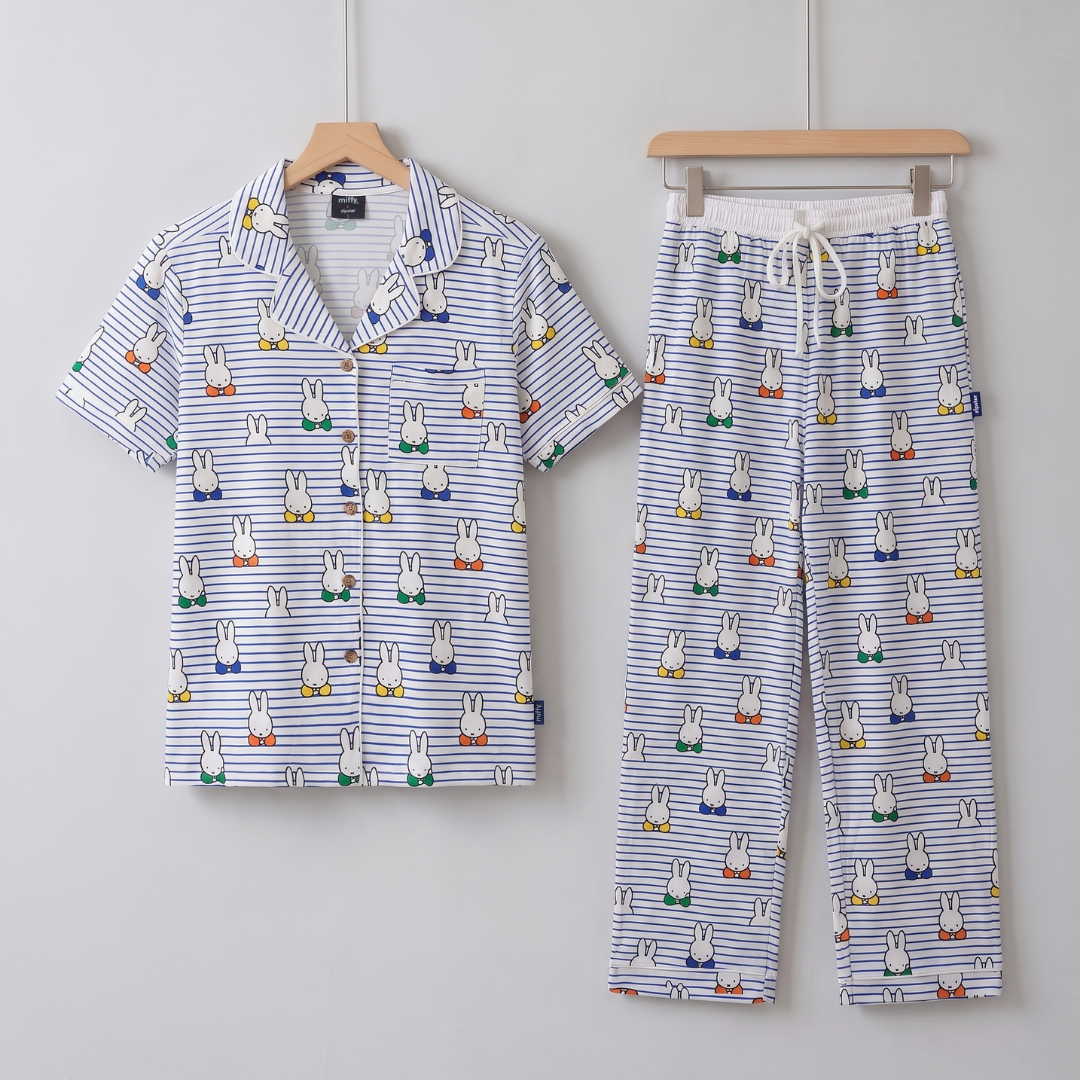 Set pigiama da donna Miffy Peek-a-Boo Blue in bambù, vista frontale