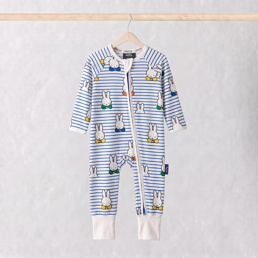 ZIPSTER x Miffy Peek-a-Boo Blue in bambù Pagliaccetto, vista frontale